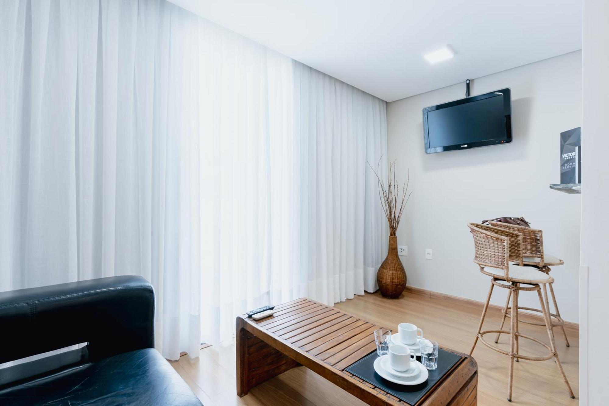 Victory Suites Жуис-ди-Фора Экстерьер фото